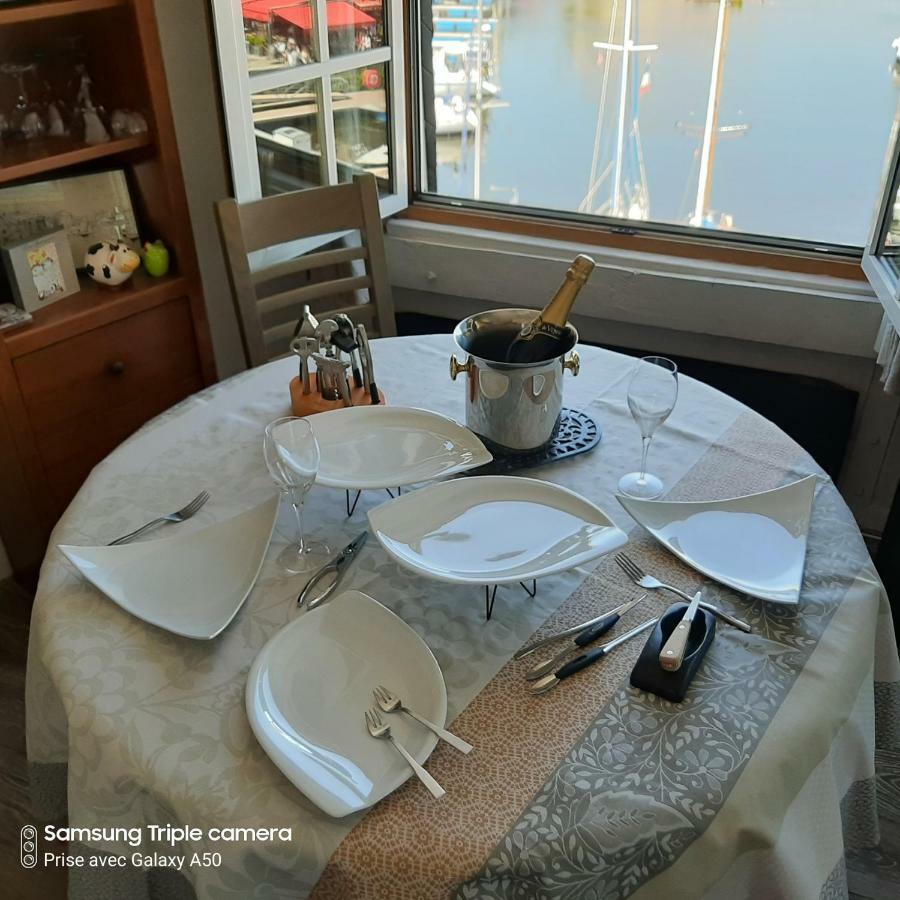 Ancre Marine Appartamento Honfleur Esterno foto